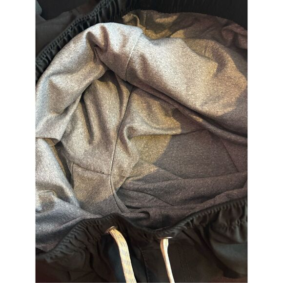 Vuori mens lined shorts size S - Picture 7 of 8